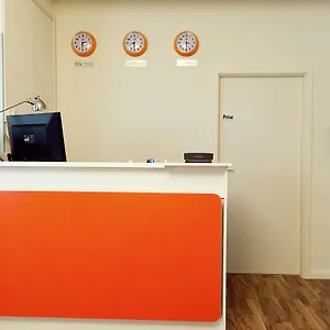 Mac Hostel